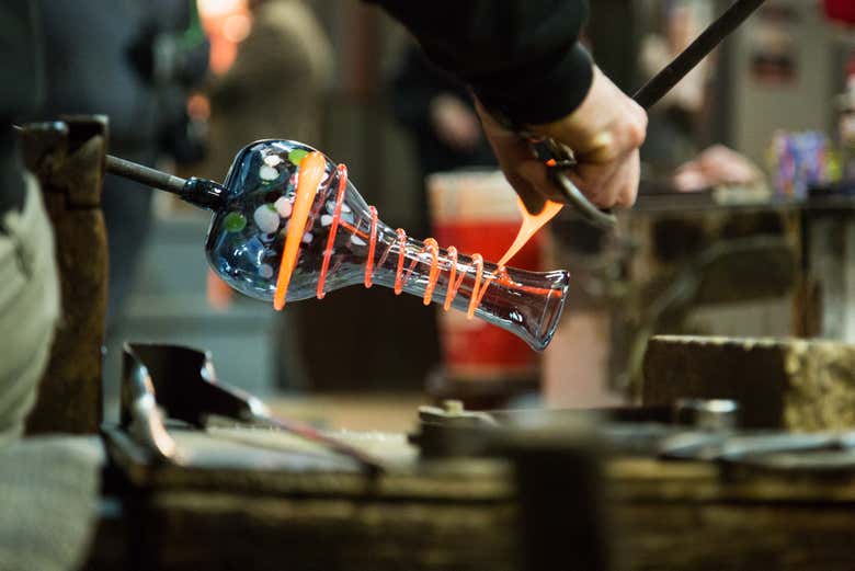 La production complexe du verre de Murano
